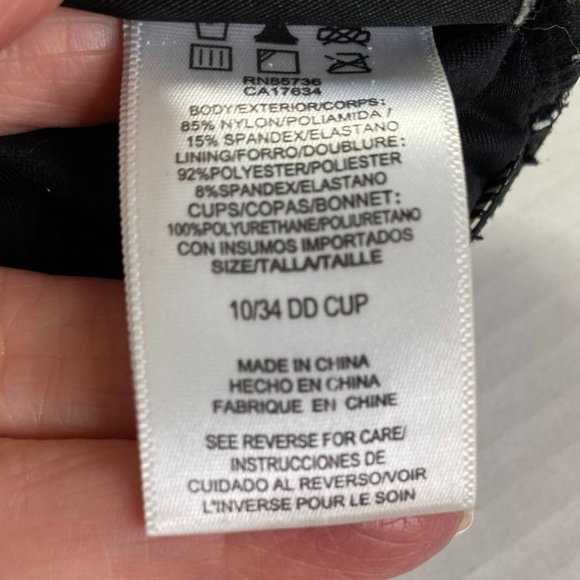 Coco Reef Womens Black and White One Piece Ruffled Bathing Suit Size 10/34 DD - Picture 4 of 7